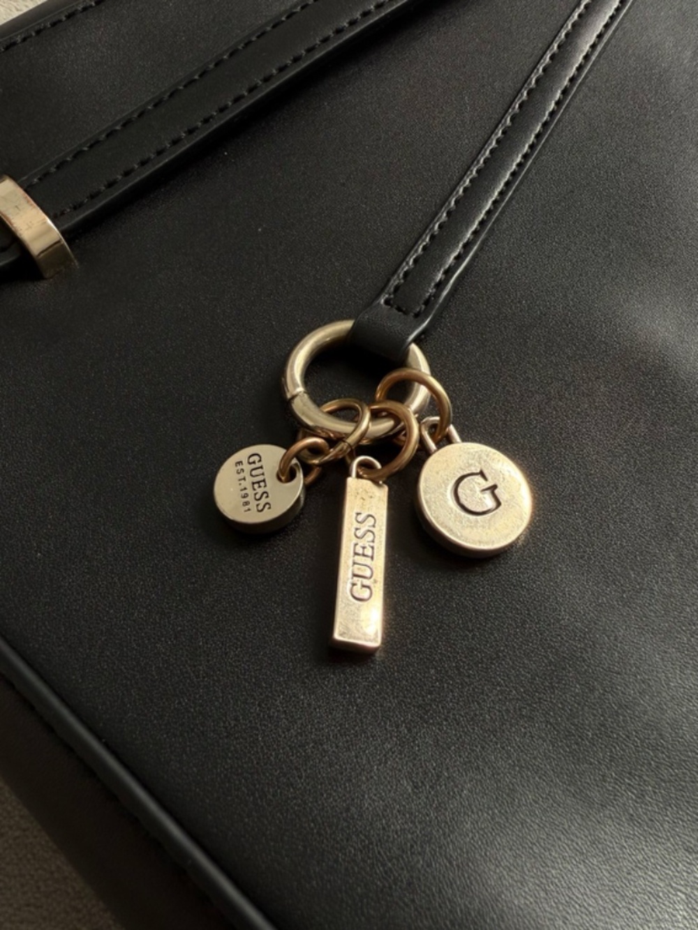 Guess Daryna Top Handle Tote Bag - Picture 3 of 4